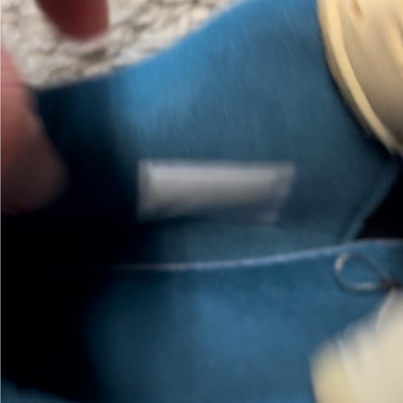 Jordan 4 Union Guava - Picture 5 of 10